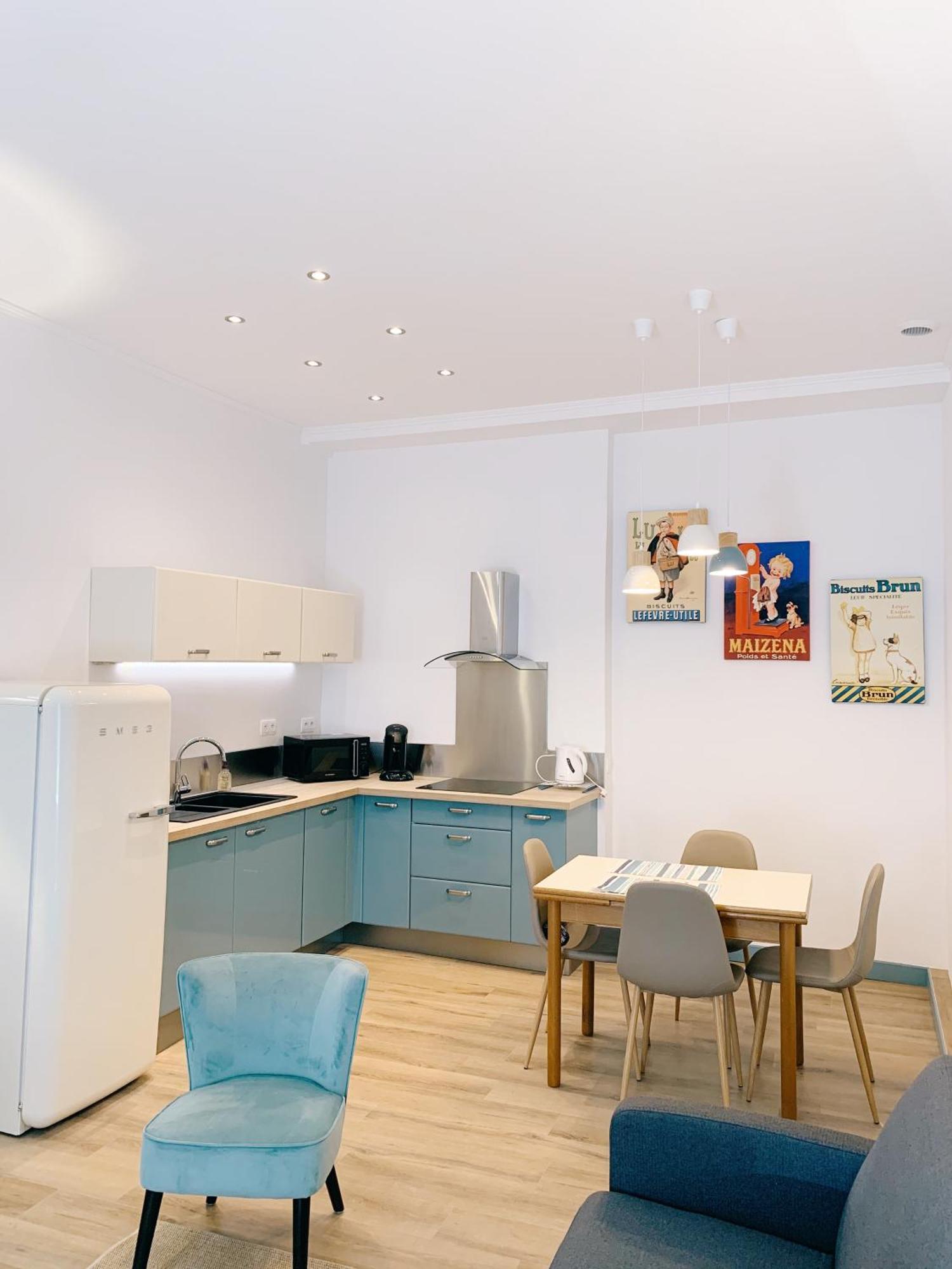 Au Coeur Du Vieil Antibes Apartment Exterior photo